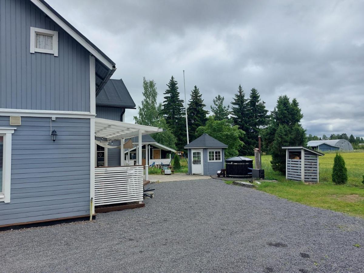 Villa Orismala Isokyro Eksteriør bilde